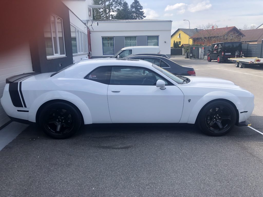 Dodge-Challenger
